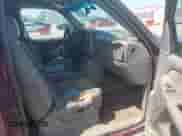 2002 GMC Sierra 1500 SLE с VIN 2GTEC19T121288635, выставлен на аукционе IAAI как лот 42070060 с пробегом 239 810 миль миль и . История ставок и продаж доступна на DreamBid. Изображение 5.