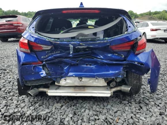 2020 Hyundai Elantra N Line z VIN KMHH55LC0LU132322, wystawiony jako Copart lot #64458135 z przebiegiem 32 681 mil mil oraz Szkoda całkowita • Salvage title. Historia ofert i sprzedaży dostępna na DreamBid. Obrazek 6.