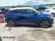 2020 Nissan Kicks SR z VIN 3N1CP5DV0LL563426, wystawiony jako IAAI lot #42708299 z przebiegiem 53 004 mil mil oraz . Historia ofert i sprzedaży dostępna na DreamBid. Obrazek 13.