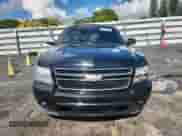 2010 Chevrolet Tahoe LT with VIN 1GNMCBE32AR242400, listed as a Copart auction lot 68344095 with 220,235 mi miles and Clean title. Bid and sale history available at DreamBid. Image 5.