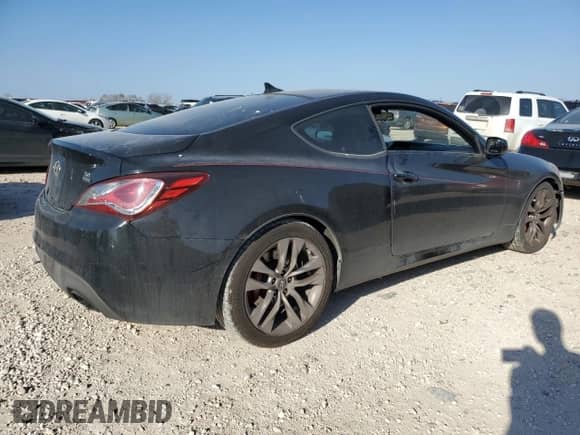 2013 Hyundai Genesis Coupe Track с VIN KMHHU6KJ6DU083931, выставлен на аукционе Copart как лот 47243305 с пробегом 191 183 миль миль и Списание • Salvage title. История ставок и продаж доступна на DreamBid. Изображение 3.