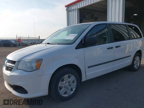 2011 Dodge Grand Caravan Cargo with VIN 2D4RN1AG4BR757327, listed as a IAAI auction lot 42814214 with 195,325 mi miles and . Bid and sale history available at DreamBid. Image 6.