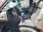 2004 Chevrolet Avalanche Z71 z VIN 3GNEK12T94G155538, wystawiony jako Copart lot #84584975 z przebiegiem 146 883 mil mil oraz Szkoda całkowita • Salvage title. Historia ofert i sprzedaży dostępna na DreamBid. Obrazek 7.