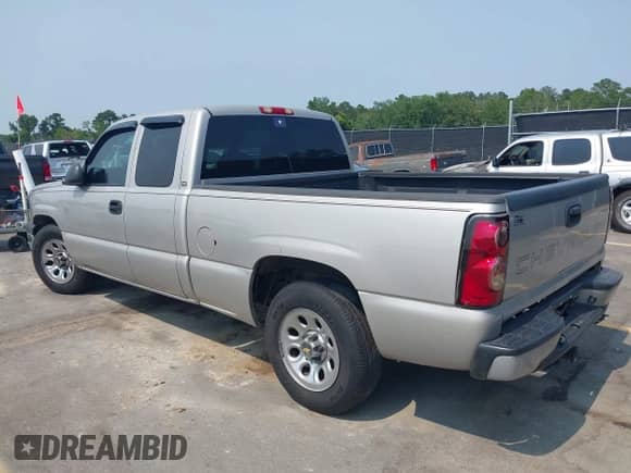 2004 Chevrolet Silverado 1500 LT с VIN 2GCEC19T241349008, выставлен на аукционе IAAI как лот 42383779 с пробегом 229 984 миль миль и . История ставок и продаж доступна на DreamBid. Изображение 3.