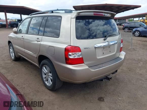 2007 Toyota Highlander z VIN JTEGW21A570019035, wystawiony jako IAAI lot #42042174 z przebiegiem Nie podano mil oraz . Historia ofert i sprzedaży dostępna na DreamBid. Obrazek 3.