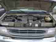 2001 Ford Econoline Cargo Recreational z VIN 1FDRE14L11HB20956, wystawiony jako Copart lot #87220655 z przebiegiem 147 875 mil mil oraz Szkoda całkowita • Salvage title. Historia ofert i sprzedaży dostępna na DreamBid. Obrazek 12.