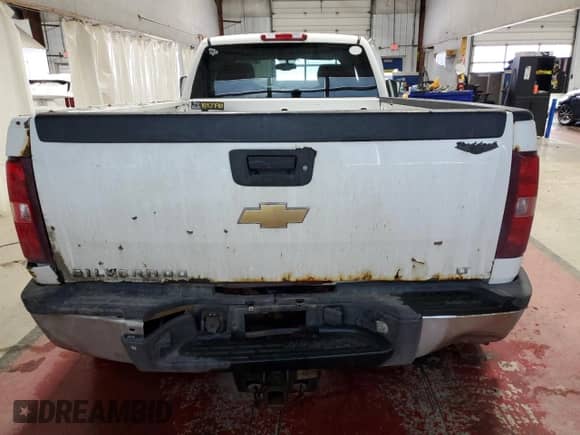 2011 Chevrolet Silverado 3500HD DRW LT с VIN 1GC5K0C83BZ443971, выставлен на аукционе Copart как лот 88707565 с пробегом 282 783 миль миль и Списание • Salvage title. История ставок и продаж доступна на DreamBid. Изображение 6.