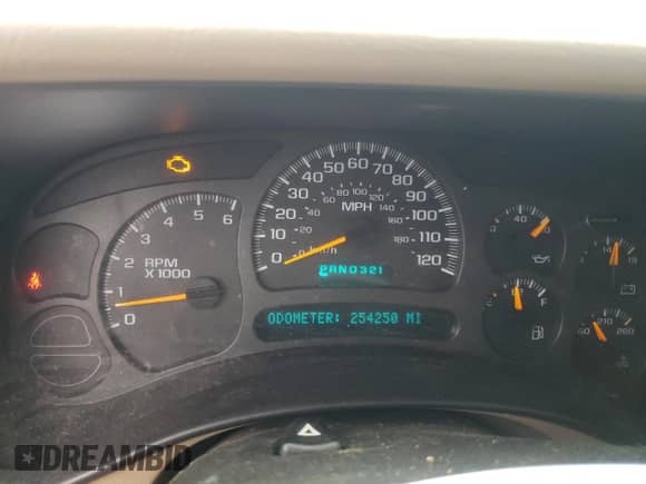 2004 Chevrolet Suburban LT z VIN 3GNEC16Z14G266077, wystawiony jako Copart lot #79800024 z przebiegiem 254 250 mil mil oraz Czysty tytuł • Clean title. Historia ofert i sprzedaży dostępna na DreamBid. Obrazek 9.