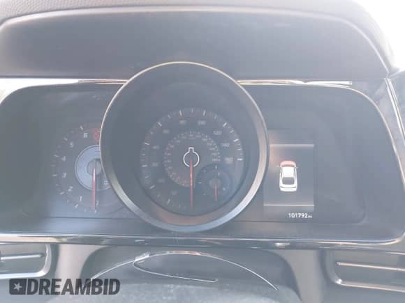 2021 Hyundai Elantra N Line z VIN KMHLR4AF8MU156102, wystawiony jako IAAI lot #42260220 z przebiegiem 101 792 mil mil oraz . Historia ofert i sprzedaży dostępna na DreamBid. Obrazek 7.