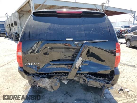 2014 Chevrolet Tahoe LT z VIN 1GNSCBE06ER136552, wystawiony jako Copart lot #66259795 z przebiegiem 139 221 mil mil oraz Szkoda całkowita • Salvage title. Historia ofert i sprzedaży dostępna na DreamBid. Obrazek 6.