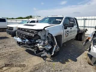 2020 Chevrolet Silverado 3500HD Work Truck с VIN 1GB4YSEY4LF326958, выставлен на аукционе Copart как лот 62407885 с пробегом 127 932 миль миль и Списание • Salvage title. История ставок и продаж доступна на DreamBid. Изображение 1.