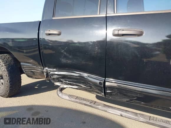 2005 Dodge 1500 SLT with VIN 1D7HA18D05S339775, listed as a IAAI auction lot 43348324 with 184,454 mi miles and . Bid and sale history available at DreamBid. Image 6.