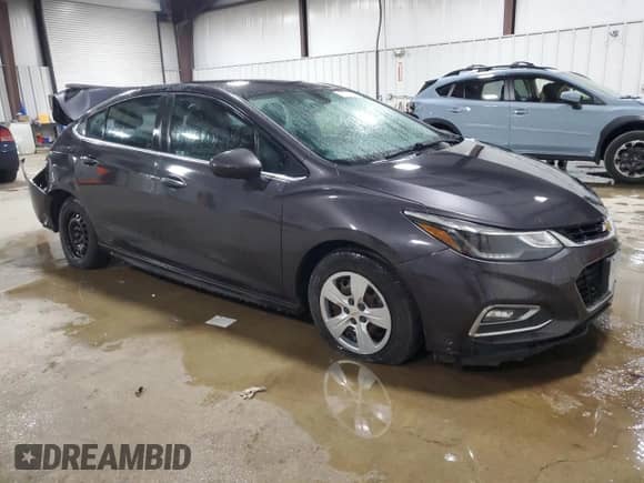 2017 Chevrolet Cruze LT с VIN 1G1BE5SM0H7150046, выставлен на аукционе Copart как лот 87001135 с пробегом 135 015 миль миль и Списание • Salvage title. История ставок и продаж доступна на DreamBid. Изображение 4.