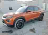 2023 Chevrolet TrailBlazer LT z VIN KL79MPSL7PB100135, wystawiony jako Copart lot #69556755 z przebiegiem 50 832 mil mil oraz Szkoda całkowita • Salvage title. Historia ofert i sprzedaży dostępna na DreamBid. Obrazek 1.