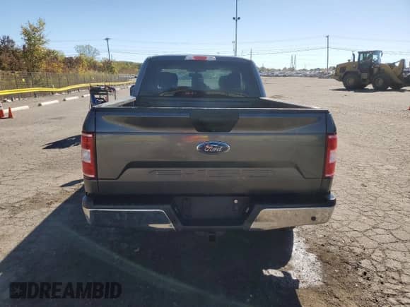 2020 Ford F-150 XLT z VIN 1FTEX1C59LFA73416, wystawiony jako Copart lot #81346265 z przebiegiem 161 784 mil mil oraz Czysty tytuł • Clean title. Historia ofert i sprzedaży dostępna na DreamBid. Obrazek 6.