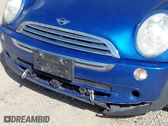 2005 MINI Hardtop с VIN WMWRC335X5TK61260, выставлен на аукционе IAAI как лот 43364075 с пробегом 64 999 миль миль и . История ставок и продаж доступна на DreamBid. Изображение 6.