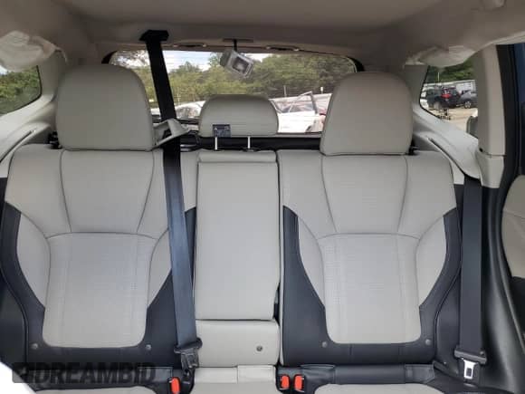 2024 Subaru Forester Limited with VIN JF2SKALC8RH442457, listed as a Copart auction lot 68108015 with 18,592 mi miles and Salvage title. Bid and sale history available at DreamBid. Image 10.