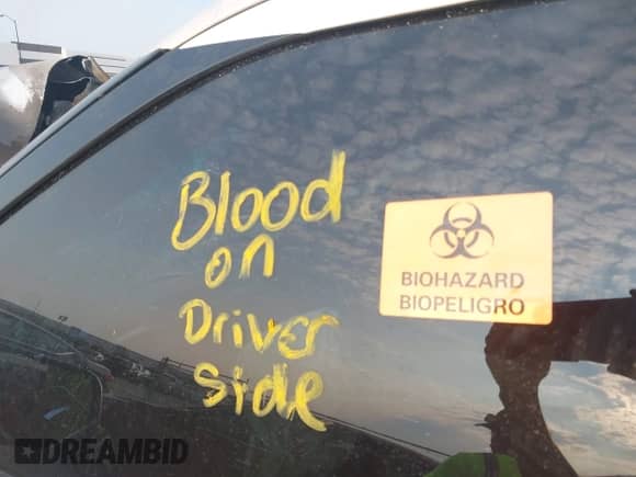 2016 Ford Explorer Platinum с VIN 1FM5K8HT4GGB62031, выставлен на аукционе IAAI как лот 43065927 с пробегом Не указан миль и . История ставок и продаж доступна на DreamBid. Изображение 7.