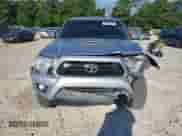 2014 Toyota Tacoma PreRunner с VIN 5TFJU4GN5EX051445, выставлен на аукционе Copart как лот 80008395 с пробегом 107 856 миль миль и Списание • Salvage title. История ставок и продаж доступна на DreamBid. Изображение 5.