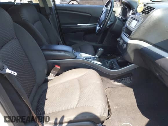 2016 Dodge Journey SE with VIN 3C4PDDAG6GT118296, listed as a IAAI auction lot 42995537 with 143,808 mi miles and . Bid and sale history available at DreamBid. Image 5.