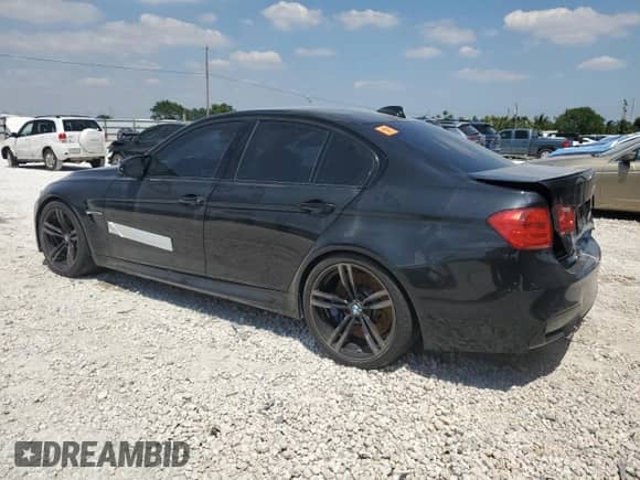 2015 BMW M3 z VIN WBS3C9C52FP804079, wystawiony jako Copart lot #80281165 z przebiegiem 60 526 mil mil oraz Nie do naprawy • Non repairable. Historia ofert i sprzedaży dostępna na DreamBid. Obrazek 2.