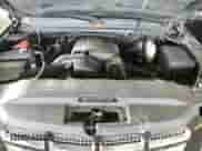 2013 Cadillac Escalade ESV z VIN 1GYS3GEF1DR288015, wystawiony jako Copart lot #63681895 z przebiegiem 219 653 mil mil oraz Czysty tytuł • Clean title. Historia ofert i sprzedaży dostępna na DreamBid. Obrazek 12.