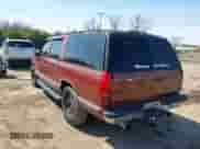 1999 Chevrolet Suburban с VIN 1GNFK16R4XJ383906, выставлен на аукционе IAAI как лот 41899666 с пробегом 268 668 миль миль и . История ставок и продаж доступна на DreamBid. Изображение 3.