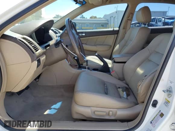 2005 Honda Accord with VIN JHMCN36485C000858, listed as a Copart auction lot 66355455 with 214,771 mi miles and Salvage title. Bid and sale history available at DreamBid. Image 7.