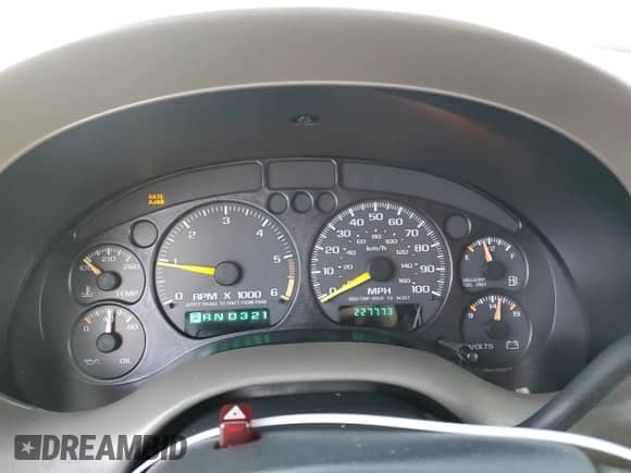 1998 Chevrolet Blazer LT z VIN 1GNDT13W2W2236765, wystawiony jako Copart lot #88902125 z przebiegiem 227 773 mil mil oraz Szkoda całkowita • Salvage title. Historia ofert i sprzedaży dostępna na DreamBid. Obrazek 9.