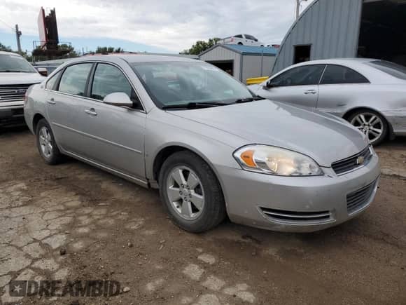 2008 Chevrolet Impala LT с VIN 2G1WT55N181305342, выставлен на аукционе Copart как лот 71925995 с пробегом 212 154 миль миль и Списание • Salvage title. История ставок и продаж доступна на DreamBid. Изображение 4.