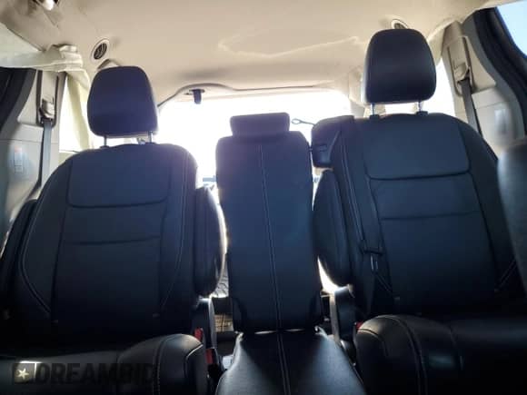2015 Toyota Sienna SE Premium with VIN 5TDXK3DC2FS596961, listed as a Copart auction lot 89636705 with 107,881 mi miles and Salvage title. Bid and sale history available at DreamBid. Image 10.