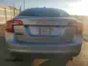 2011 Volvo S60 с VIN YV1902FH2B2013429, выставлен на аукционе Copart как лот 65014925 с пробегом 85 459 миль миль и Чистый • Clean title. История ставок и продаж доступна на DreamBid. Изображение 6.