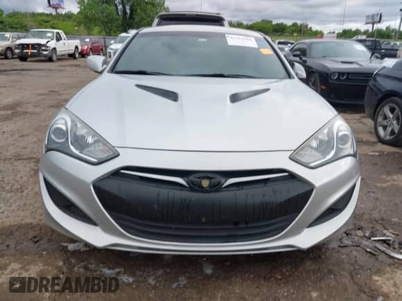 2013 Hyundai Genesis Coupe Premium with VIN KMHHT6KD7DU091808, listed as a IAAI auction lot 42364506 with 110,349 mi miles and . Bid and sale history available at DreamBid. Image 12.