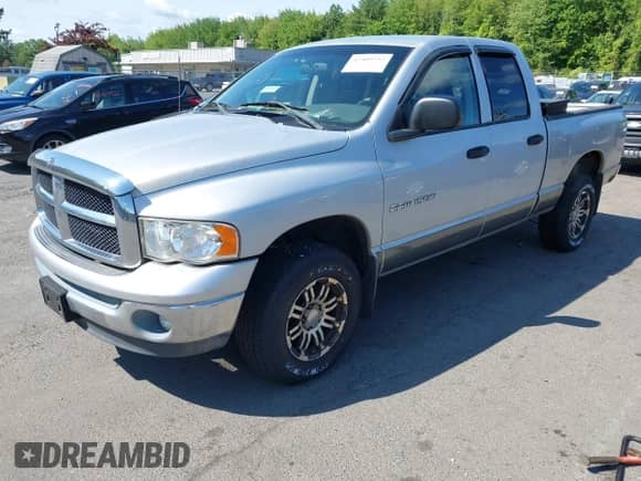 2003 Dodge 1500 ST with VIN 1D7HU18N13S109255, listed as a IAAI auction lot 42409753 with 202,729 mi miles and . Bid and sale history available at DreamBid. Image 2.
