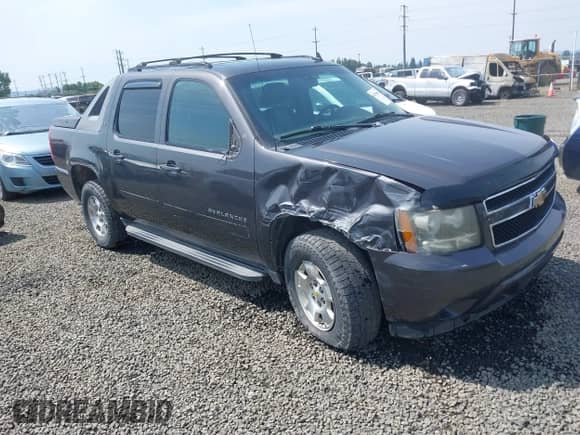 2011 Chevrolet Avalanche LT с VIN 3GNTKFE33BG139204, выставлен на аукционе IAAI как лот 42550476 с пробегом 296 645 миль миль и . История ставок и продаж доступна на DreamBid. Изображение 1.