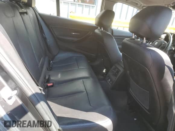 2015 BMW 3 Series 328i xDrive with VIN WBA3B3G52FNT18642, listed as a Copart auction lot 71077795 with 130,937 mi miles and Salvage title. Bid and sale history available at DreamBid. Image 10.