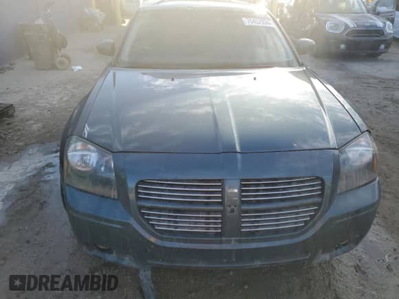 2005 Dodge Magnum RT with VIN 2D4GV58295H549141, listed as a Copart auction lot 76452934 with 194,588 mi miles and Salvage title. Bid and sale history available at DreamBid. Image 5.