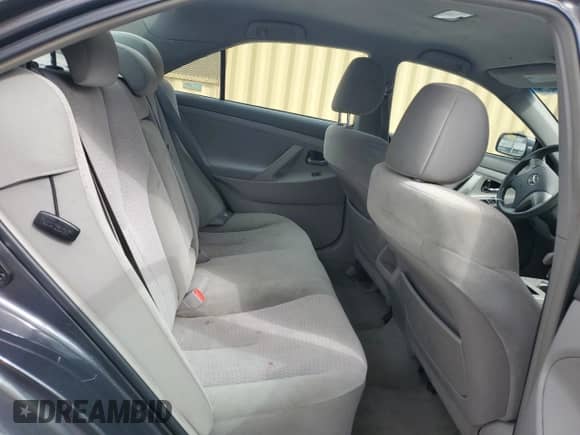 2011 Toyota Camry LE z VIN 4T1BF3EK0BU655303, wystawiony jako Copart lot #47480485 z przebiegiem 185 662 mil mil oraz Szkoda całkowita • Salvage title. Historia ofert i sprzedaży dostępna na DreamBid. Obrazek 10.