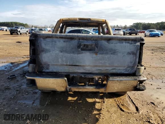 2014 GMC Sierra 1500 z VIN 3GTP1TEH4EG421296, wystawiony jako Copart lot #84946964 z przebiegiem Nie podano mil oraz Nie do naprawy • Non repairable. Historia ofert i sprzedaży dostępna na DreamBid. Obrazek 6.