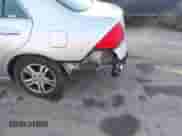 2007 Honda Accord EX with VIN 1HGCM56767A149487, listed as a IAAI auction lot 43386193 with 280,176 mi miles and . Bid and sale history available at DreamBid. Image 6.