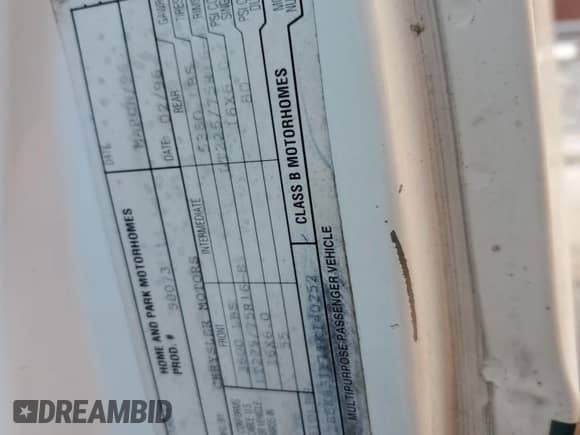 1996 Dodge RAM z VIN 2B6KB31Y1TK140252, wystawiony jako Copart lot #47581245 z przebiegiem 55 815 mil mil oraz Szkoda całkowita • Salvage title. Historia ofert i sprzedaży dostępna na DreamBid. Obrazek 13.