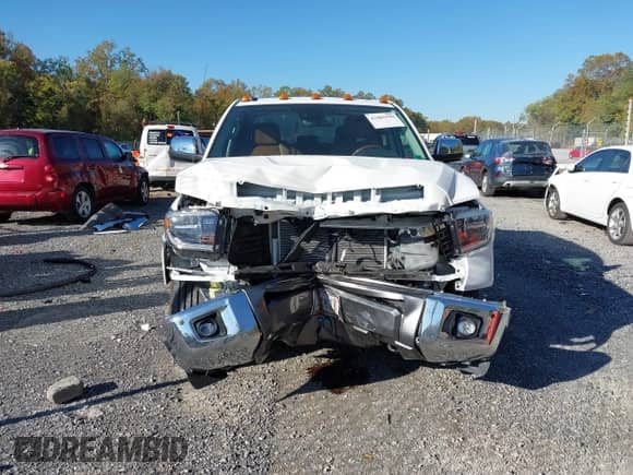 2019 Toyota Tundra SR5 с VIN 5TFAY5F10KX794700, выставлен на аукционе IAAI как лот 43403599 с пробегом 95 983 миль миль и . История ставок и продаж доступна на DreamBid. Изображение 6.
