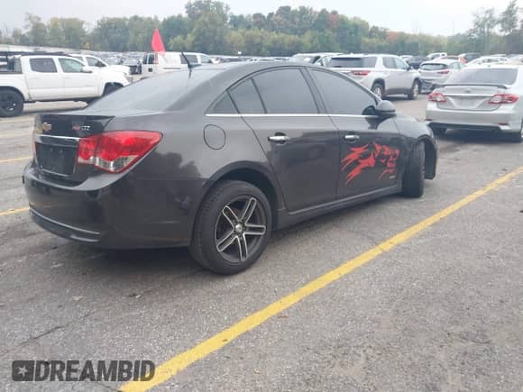 2014 Chevrolet Cruze LTZ с VIN 1G1PG5SB1E7375859, выставлен на аукционе IAAI как лот 43288801 с пробегом 86 934 миль миль и . История ставок и продаж доступна на DreamBid. Изображение 4.