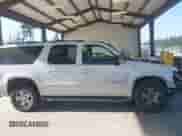 2008 Chevrolet Suburban 3LT z VIN 1GNFK16318J199570, wystawiony jako IAAI lot #42685558 z przebiegiem 339 249 mil mil oraz . Historia ofert i sprzedaży dostępna na DreamBid. Obrazek 13.
