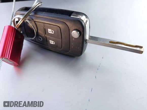 2015 Chevrolet Equinox LT with VIN 2GNALBEK9F1152767, listed as a IAAI auction lot 43253817 with 166,530 mi miles and . Bid and sale history available at DreamBid. Image 11.