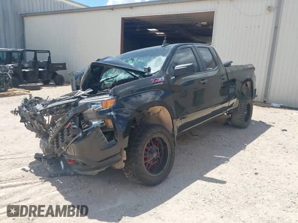 2019 Chevrolet Silverado 1500 Custom Trail Boss with VIN 1GCRYCEF2KZ193247, listed as a IAAI auction lot 42580968 with Not provided miles and . Bid and sale history available at DreamBid. Image 17.