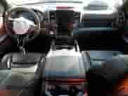 2023 Ram 1500 Rebel z VIN 1C6SRFLT2PN570058, wystawiony jako Copart lot #48521285 z przebiegiem 31 605 mil mil oraz Szkoda całkowita • Salvage title. Historia ofert i sprzedaży dostępna na DreamBid. Obrazek 8.