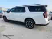 2022 Chevrolet Suburban RST с VIN 1GNSKEKT6NR339766, выставлен на аукционе Copart как лот 63508315 с пробегом 63 607 миль миль и Списание • Salvage title. История ставок и продаж доступна на DreamBid. Изображение 2.