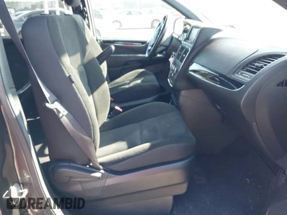 2019 Dodge Grand Caravan SE с VIN 2C4RDGBG4KR787784, выставлен на аукционе IAAI как лот 41624411 с пробегом 74 454 миль миль и . История ставок и продаж доступна на DreamBid. Изображение 5.