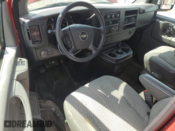 2008 Chevrolet Express Passenger с VIN 1GAHG39K181223926, выставлен на аукционе Copart как лот 61800025 с пробегом 121 574 миль миль и Чистый • Clean title. История ставок и продаж доступна на DreamBid. Изображение 8.